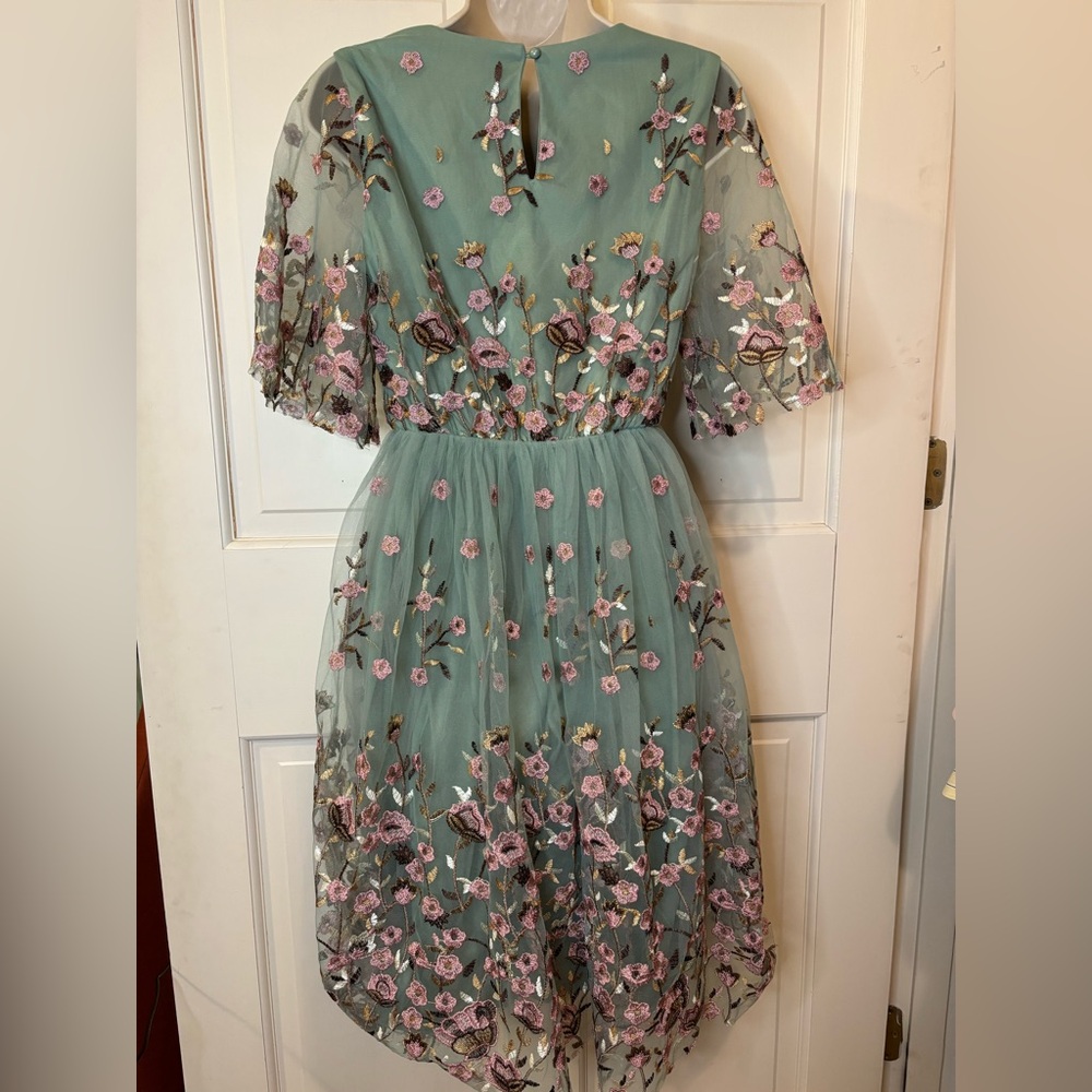 Baltic Born Sage Green Floral Midi Dress - Picture 6 of 12
